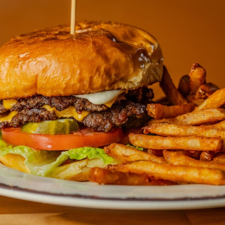 Satisfying Sandwiches: Classic & Creative Options